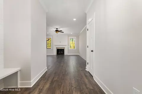 145 Tee Dr, Selma, NC 27576 photo 5
