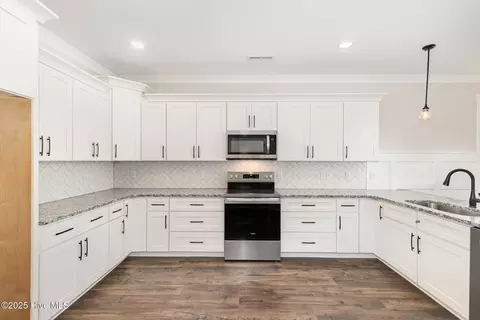 145 Tee Dr, Selma, NC 27576 photo 13