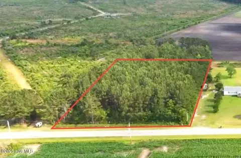 125 Barfield Ln, Chadbourn, NC 28431