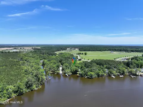 16 Perry Cove Dr # -P, Hertford, NC 27944