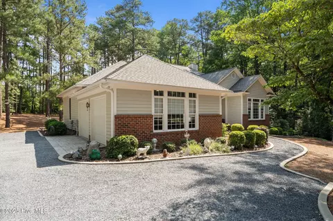 50 Glasgow Dr, Pinehurst, NC 28374 photo 40
