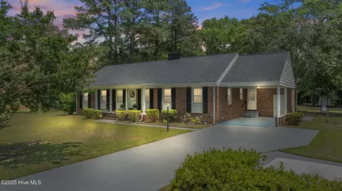 1923 Pinemont Cir, Goldsboro, NC 27534
