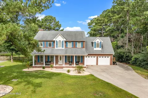 223 Mulligan Dr, Swansboro, NC 28584