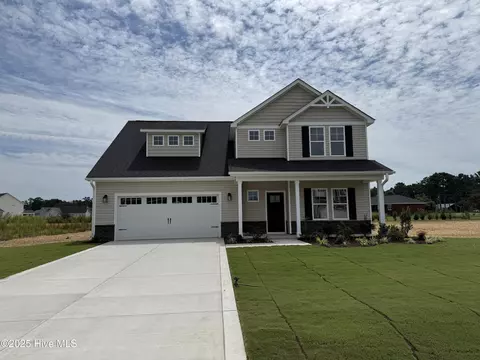 106 Hudson Village Dr, La Grange, NC 28551