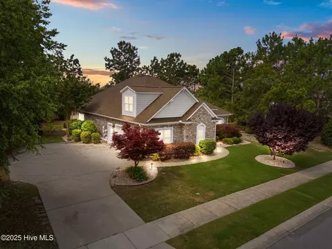 2347 Sugargrove Trl NE, Leland, NC 28451