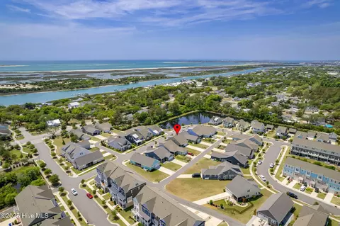 128 Gray Duck Dr, Beaufort, NC 28516