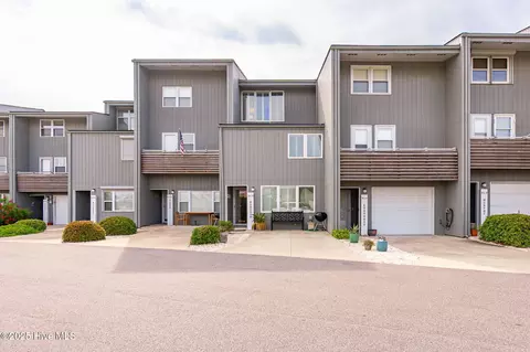 2106 E Fort Macon Rd #310 TAR LANDING VILLAS, Atlantic Beach, NC 28512