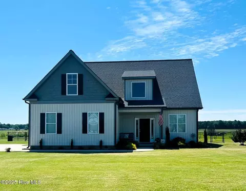 6041 J D Sutton Dr, Grifton, NC 28530
