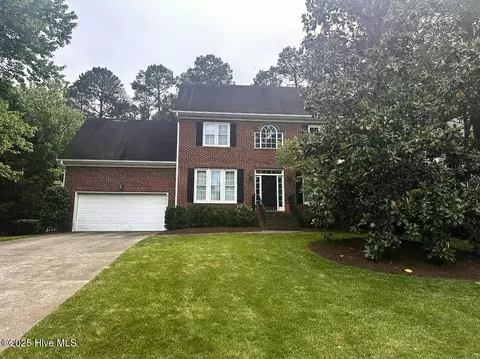 1601 Castalia Dr, Cary, NC 27513