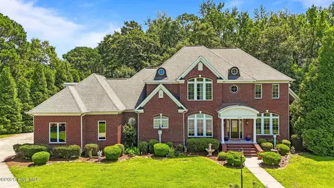 3305 Ashley Pl, Greenville, NC 27858