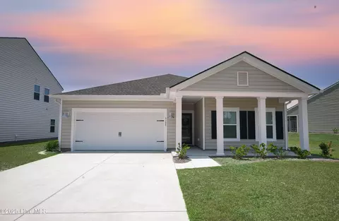 9308 Little Osprey Dr, Calabash, NC 28467