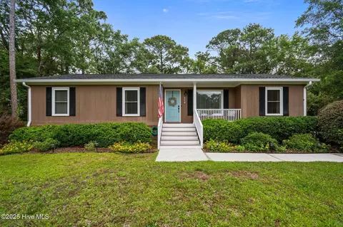 114 Mohican Trl, Wilmington, NC 28409