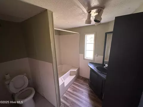 5695 Nc 43, Pinetops, NC 27864 photo 4