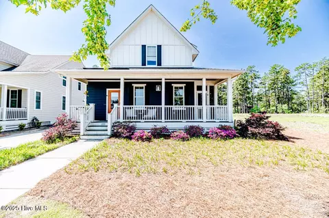 200 Manning Sq, Southern Pines, NC 28387