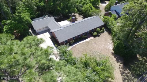 114 Lansdowne Rd, Wilmington, NC 28409