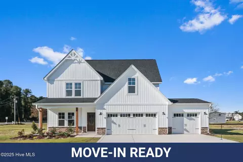 101 Hudson Village Dr, La Grange, NC 28551