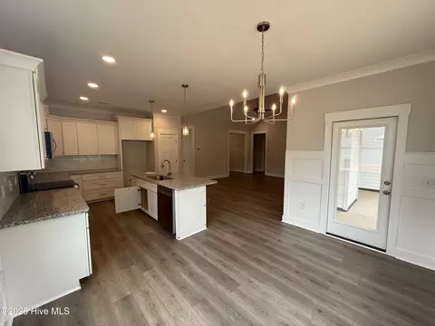 165 Tee Dr, Selma, NC 27576 photo 5