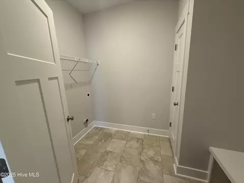 165 Tee Dr, Selma, NC 27576 photo 6