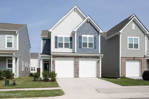 1617 Stanley St, Wilmington, NC 28401