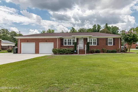 604 E Patetown Rd, Goldsboro, NC 27530