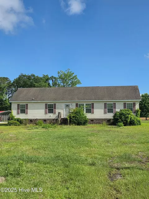 1796 Bear Hole Rd, Vanceboro, NC 28586