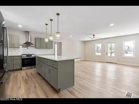 Other - 109 Inlet Ct, Hampstead, NC 28443 photo 2 of 10