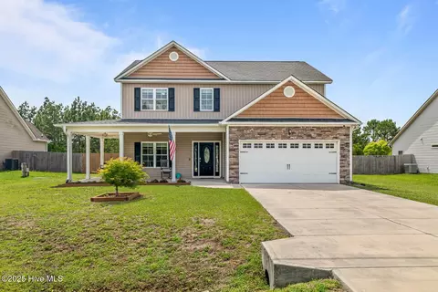 259 E Ivybridge Dr, Hubert, NC 28539