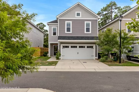 749 Cypress Village Pl, Wilmington, NC 28412