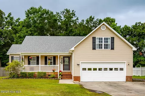 109 Hilda Dr, New Bern, NC 28562