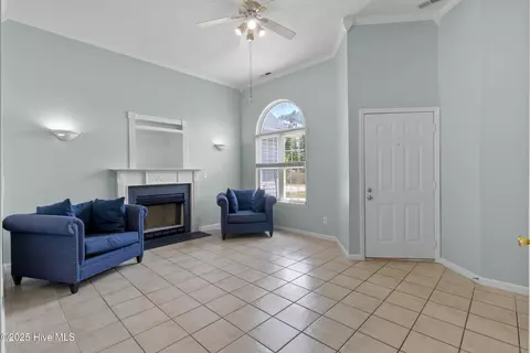 1001 Windgate Dr, Wilmington, NC 28412
