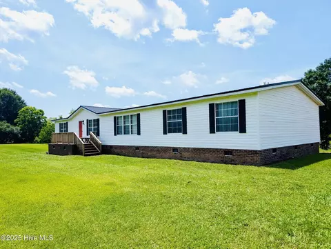 3682 Titan Roberts Rd, Erwin, NC 28339 photo 5