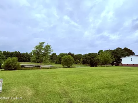 3682 Titan Roberts Rd, Erwin, NC 28339 photo 3