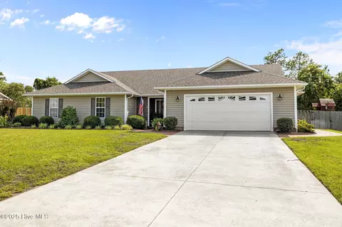 111 Tifton Cir, Cape Carteret, NC 28584