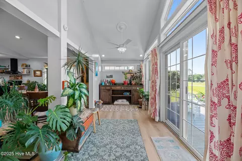 Entry Way - 5715 Sloop Ct, New Bern, NC 28560 photo 1 of 2