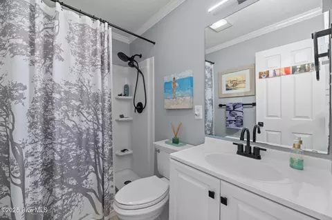 Bath - 5715 Sloop Ct, New Bern, NC 28560 photo 2 of 2