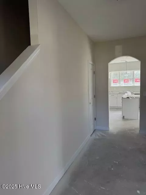 413 Windermere Rd, Hubert, NC 28539 photo 2