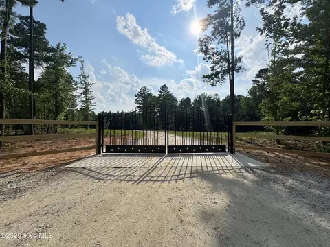 265 Old Eason Rd, Zebulon, NC 27597 photo 3
