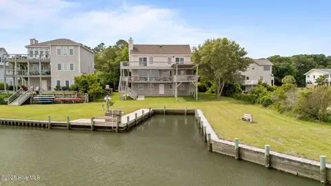 5314 Bogue Sound Dr, Emerald Isle, NC 28594