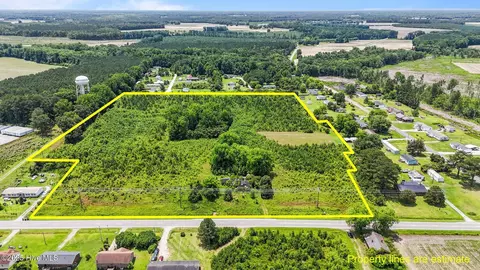 8726 Us Highway 64, Robersonville, NC 27871