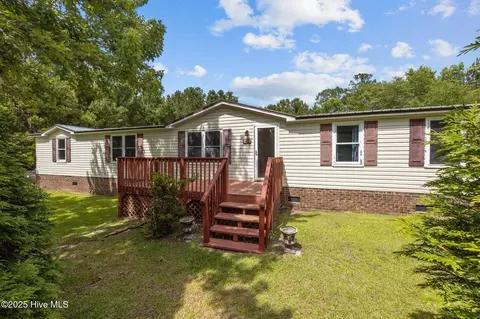134 Creek Spring Dr, New Bern, NC 28560