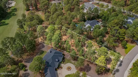 104 Chesterfield Dr, Pinehurst, NC 28374