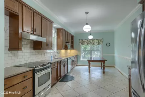 2790 Scotts Hill Loop Rd, Wilmington, NC 28411 photo 13
