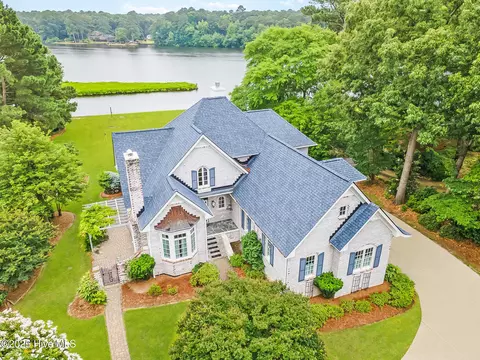 610 Walnut Creek Dr, Goldsboro, NC 27534