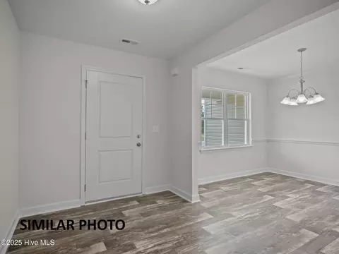 411 Windermere Rd, Hubert, NC 28539 photo 2