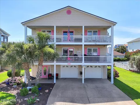 813 Cutter Ct, Kure Beach, NC 28449