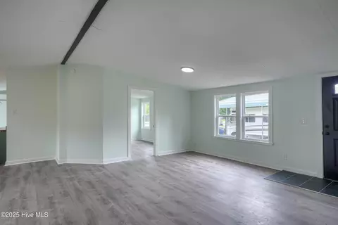 96 Lea Dr, Hampstead, NC 28443 photo 8