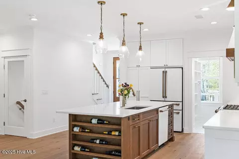 Kitchen - 3404 Eagle Crest Dr SW, Supply, NC 28462 photo 3 of 11