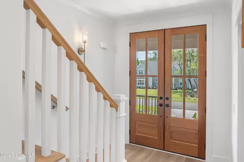 Entry Way - 3404 Eagle Crest Dr SW, Supply, NC 28462 photo 5 of 10