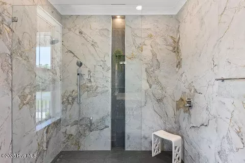 Bath - 3404 Eagle Crest Dr SW, Supply, NC 28462 photo 4 of 12