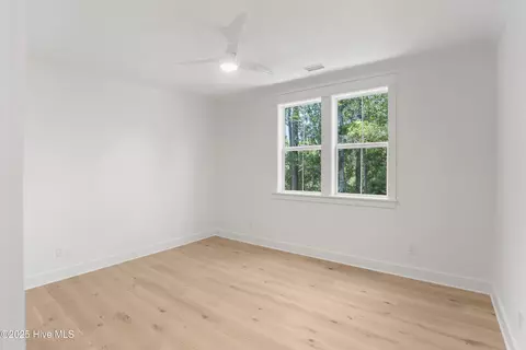 Bedroom - 3404 Eagle Crest Dr SW, Supply, NC 28462 photo 12 of 13